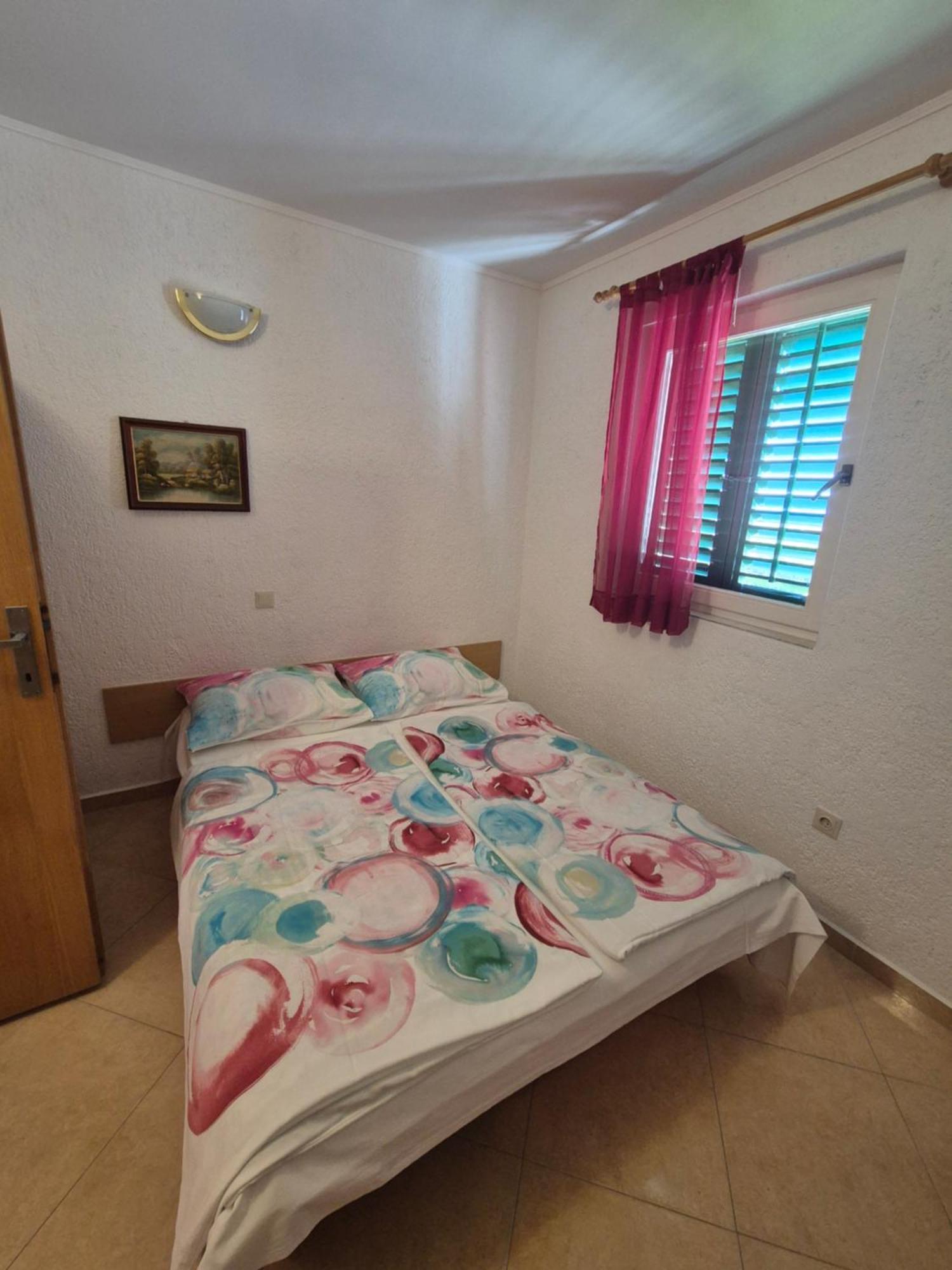 Apartmani Mira Supetarska Draga Exterior photo